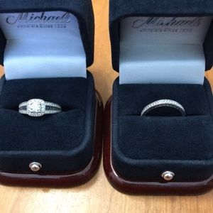 Engagement ring & wedding band! Get it all in one